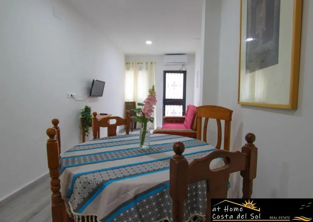 Bajos Jimena At Home Nerja